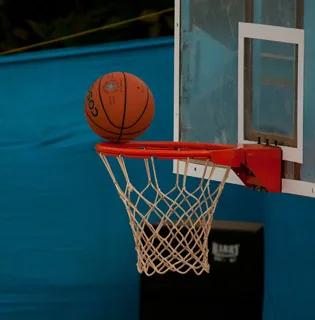 关注我们的Instagram - NBA总决赛竞猜